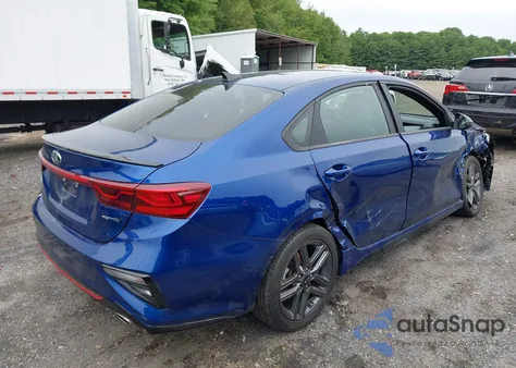 2021 Kia Forte Gt-Line z USA, uszkodzony, nr VIN 3KPF34AD8ME366182